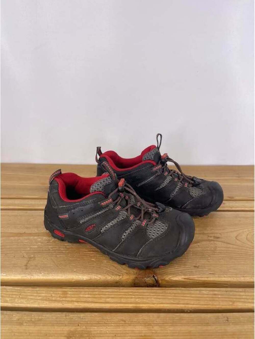 Keen Kids' Hiking Shoes Size 1Y